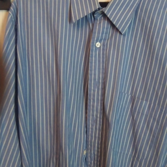 Clothes - Picture 15 of 17